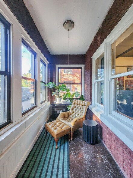 Building Photo - 3759 N Wayne Ave