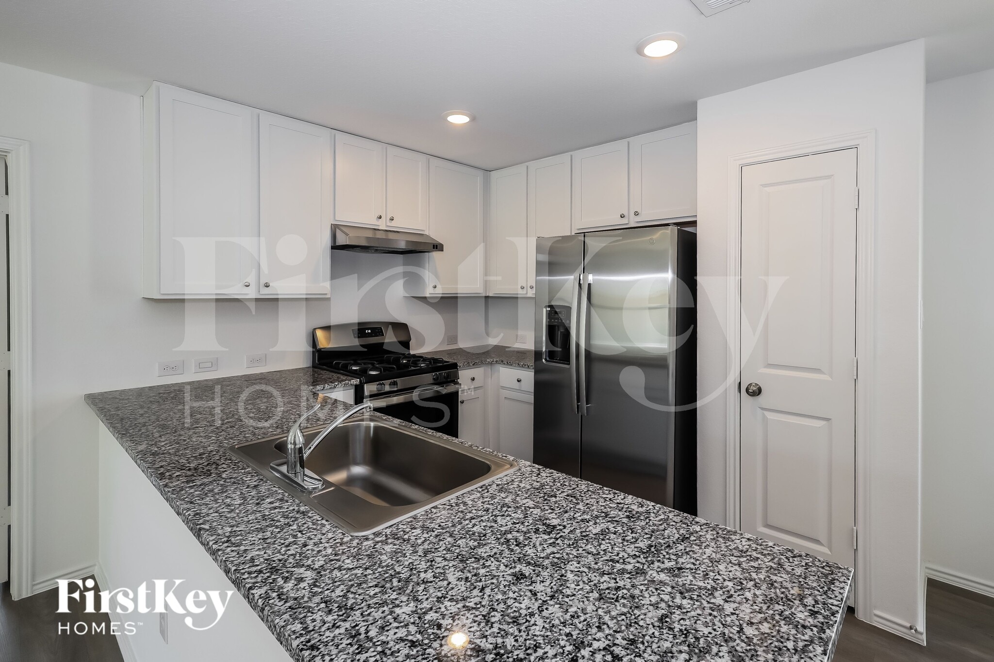 Building Photo - 13726 Haystack Rdg