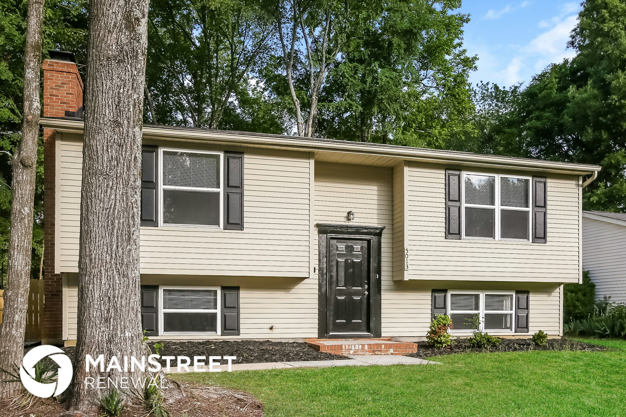 Building Photo - 5013 Split Oak Dr