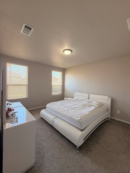 Building Photo - 7507 Orion Rd