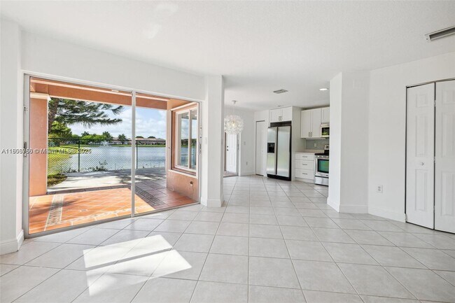 Building Photo - 16502 SW 68th Terrace