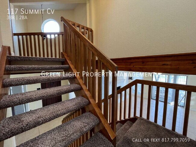 Building Photo - 117 Summit Cove