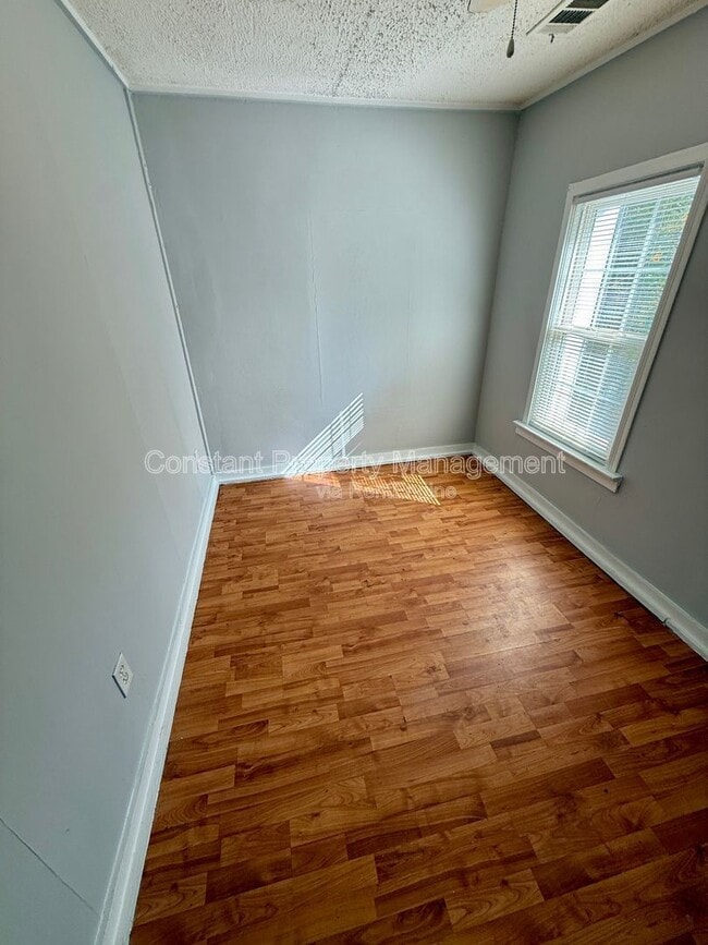 Building Photo - 407 Atlanta St