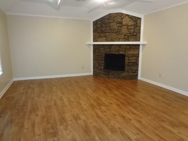 Building Photo - 3831 Innsbrook Dr