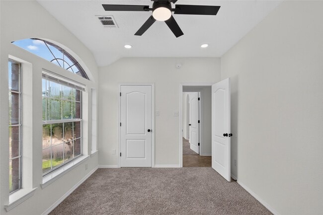 Building Photo - 23827 Spring Dane Dr