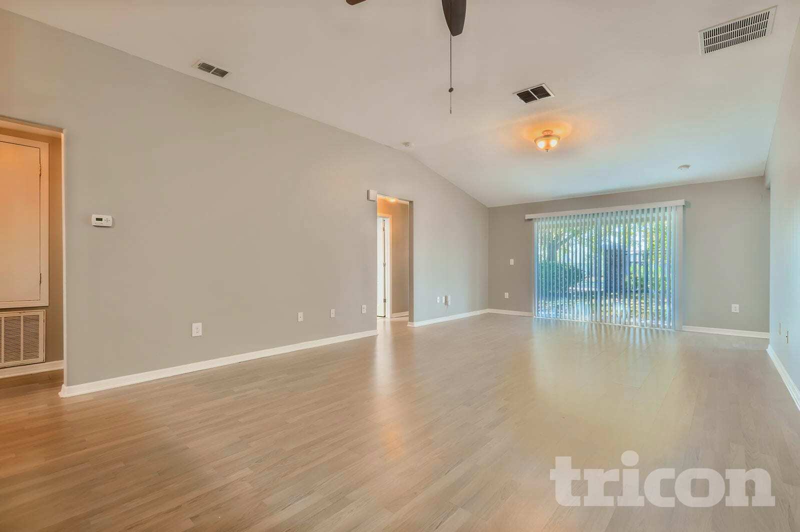 Building Photo - 364 Winthrop Dr