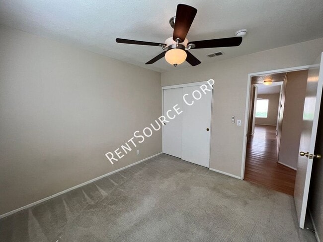 Building Photo - 3424 Amber St