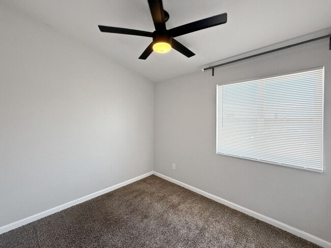Building Photo - Beautiful 3Bd/2Ba home in central San Diego!