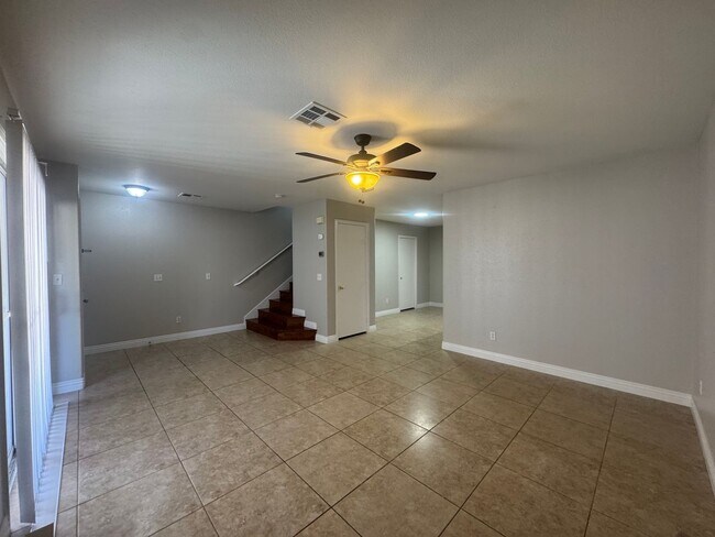 Building Photo - 2066 Cary Grant Ct
