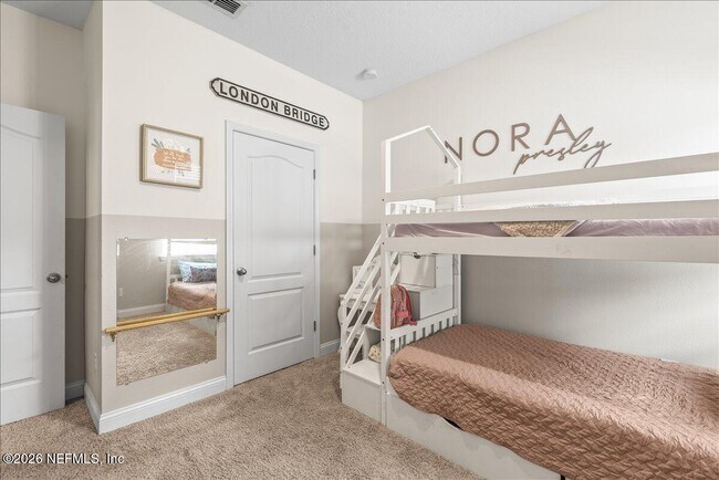 Building Photo - 162 Creekmore Dr