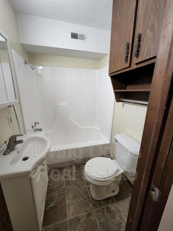 Building Photo - 1509 David Dr