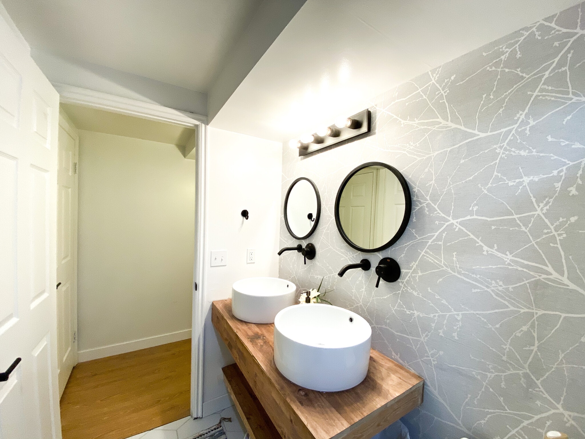 Building Photo - 4532 S Briarcreek Dr