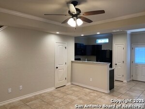 Building Photo - 6850 Lakeview Dr.