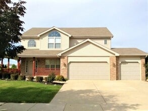 Building Photo - 16200 Carlow Cir