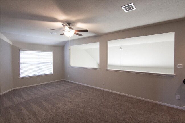 Building Photo - 618 Cypress Creek Ln