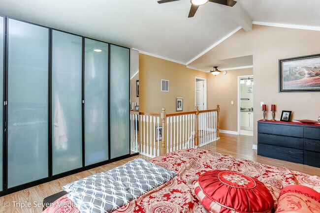 Building Photo - 8126 160th St