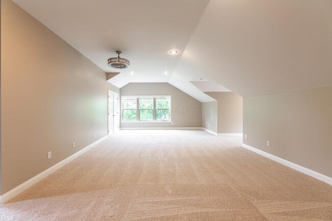 Building Photo - 4930 Brooksview Cir