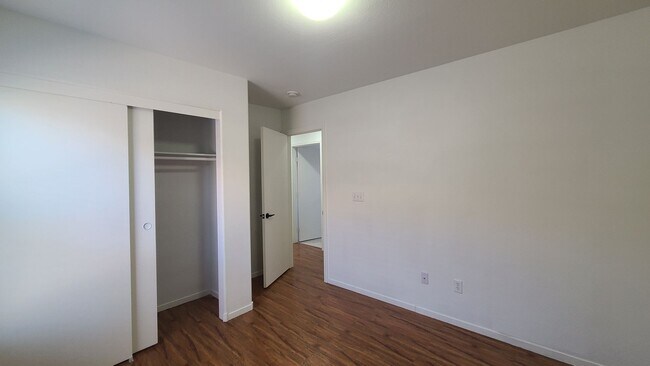 Building Photo - 3 Bedroom home in Southwest Las Vegas