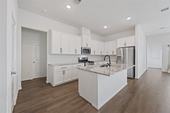 Building Photo - 27507 Aster Grn Dr