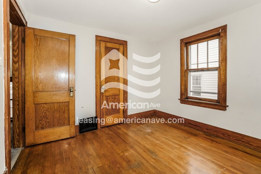 Building Photo - 1173 Herberich Ave