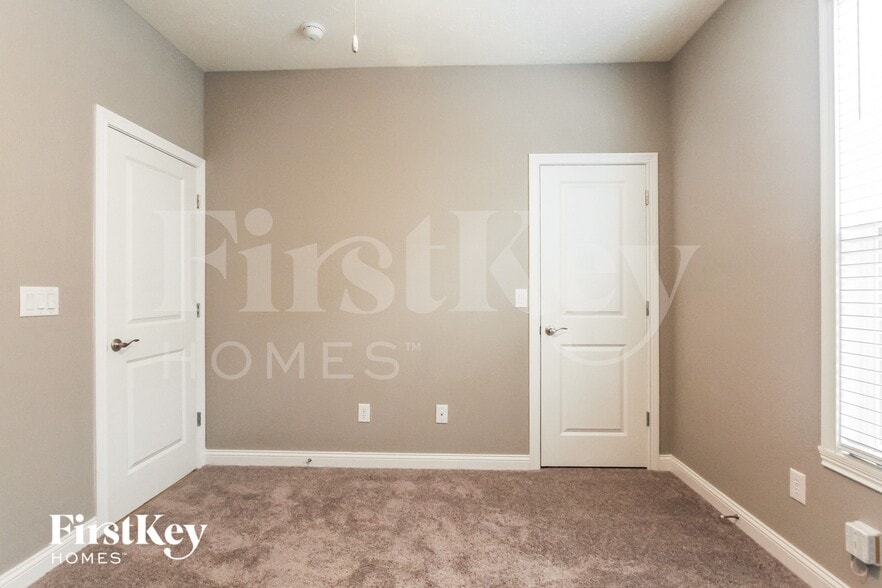 Building Photo - 13360 N White Cloud Ct