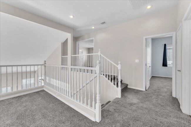 Building Photo - 7237 Buglehorn St