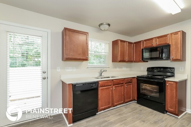 Building Photo - 2313 Deerbrook Forest Ln