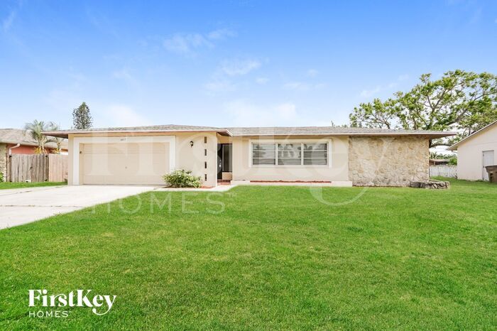 Primary Photo - 1407 SE 35th St