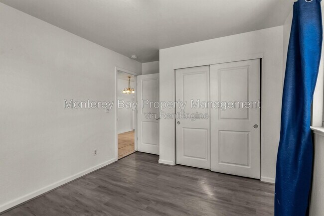 Building Photo - 1693 Goodwin St