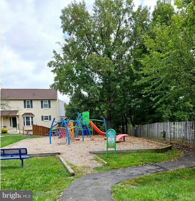 Building Photo - 13672 Water Springs Ct