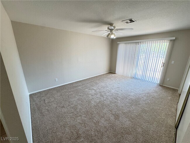 Building Photo - 7273 Vista Bonita Dr