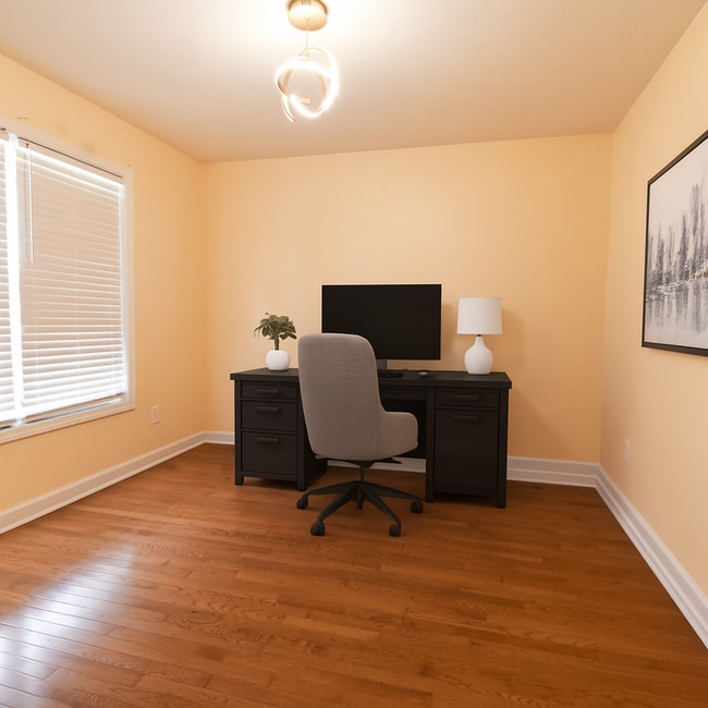 Building Photo - Coming Soon!! 4 Bedroom 2.5 Bath Nicely Renovated with Updated Fixtures! - No Pets