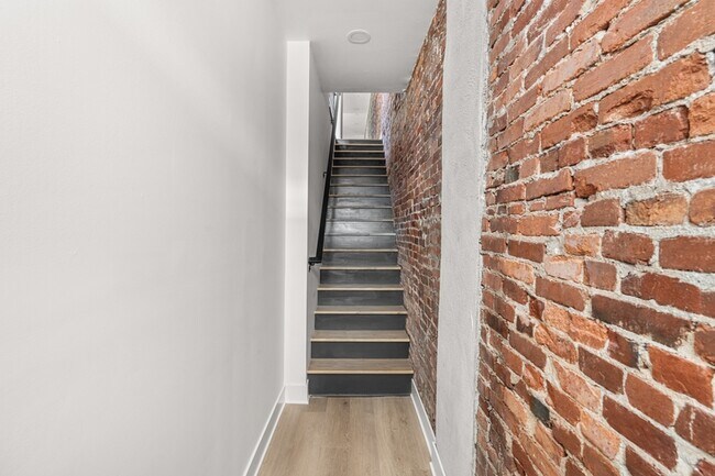 Building Photo - 4503 N 19th St