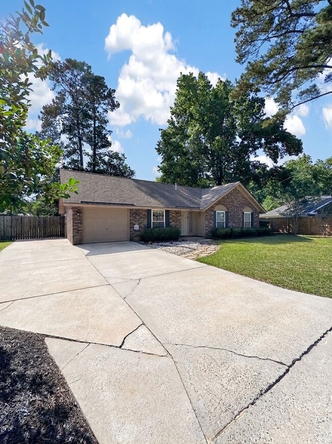 Building Photo - 454 Floyd Cir