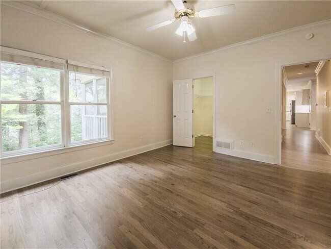 Building Photo - 7335 Craigleith Dr
