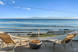 Building Photo - Stunning Home | Coastal Living | Ocean Views