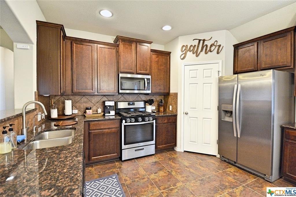 Building Photo - 362 Limerick Rd