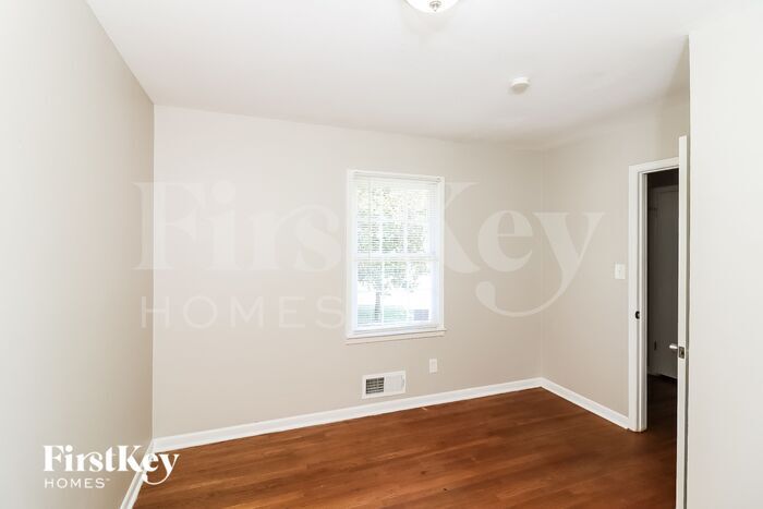 Building Photo - 4162 McClesky Dr
