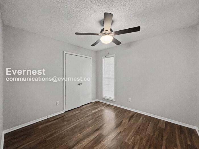 Building Photo - 5733 Woodbourne Ct