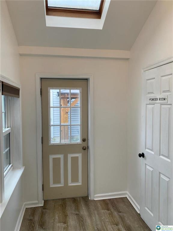 Building Photo - 37 E Evergreen St