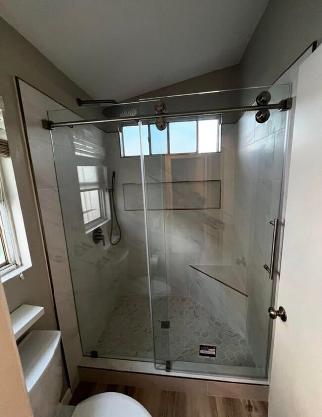 Building Photo - 37772 Hollister Dr