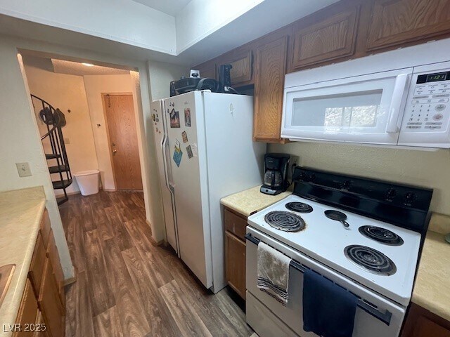 Building Photo - 2660 Daines Dr
