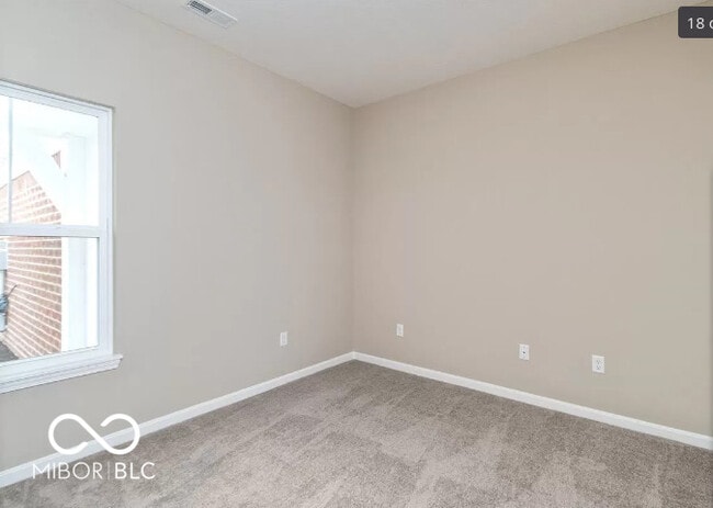 Building Photo - 10309 Gateway Dr