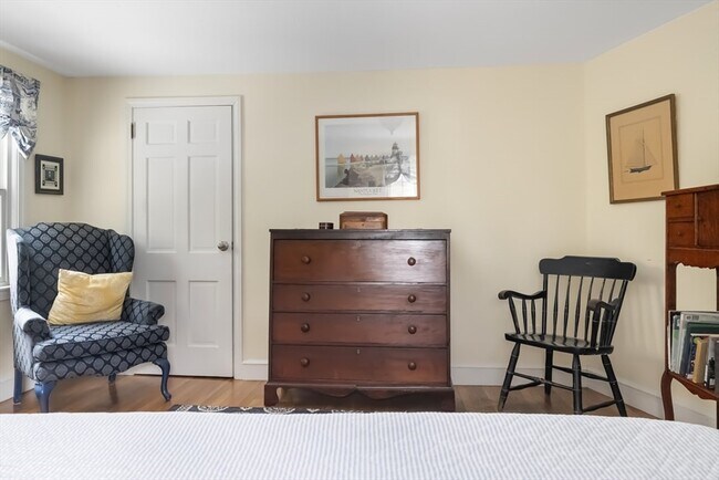 Building Photo - 46 Bowden Ave