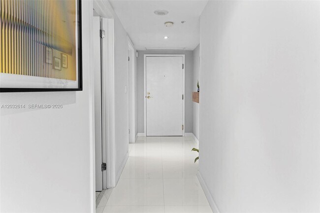 Building Photo - 800 Claughton Island Dr
