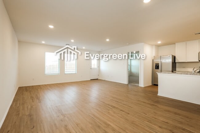 Building Photo - 3720 Palmetto Bluff Dr