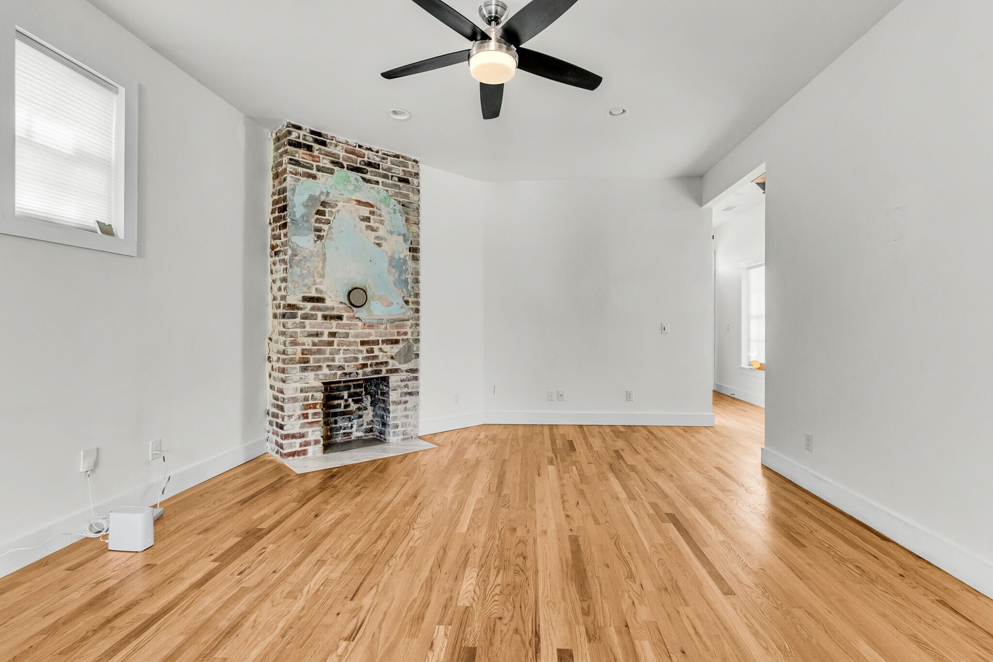 Building Photo - 40 Poinsett St