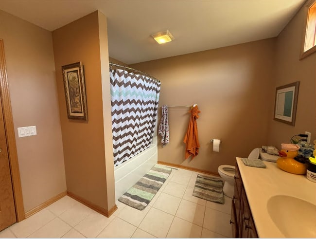 Building Photo - 4363 Memorial Cir