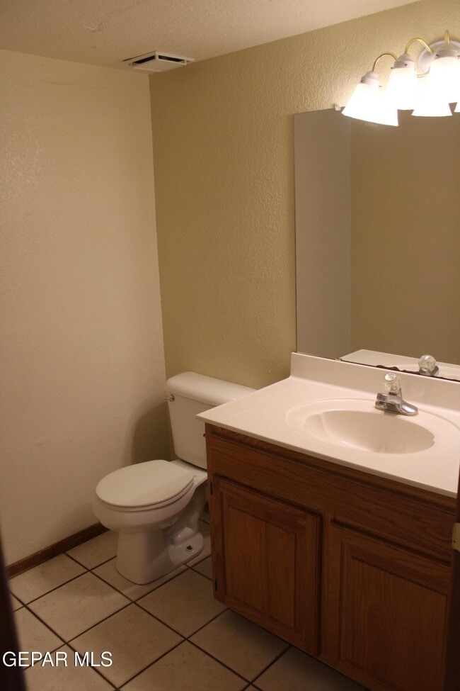Building Photo - 4113 Loma Rosada Dr
