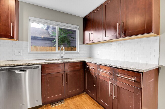 Building Photo - 4885 Tejon St